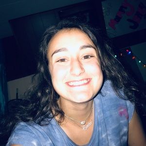 Meet your Posher, Cara